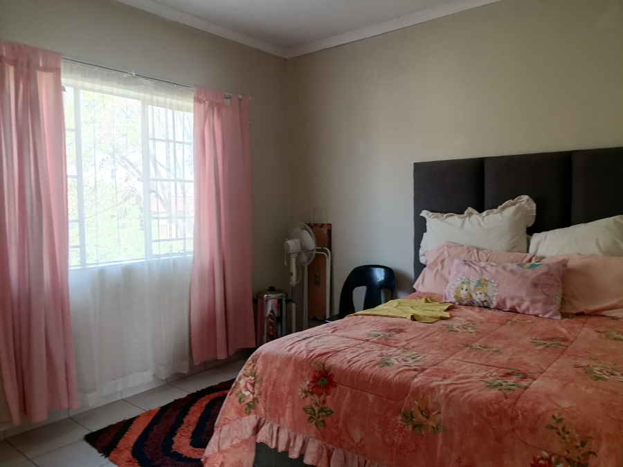 3 Bedroom Property for Sale in Waterval East North West
